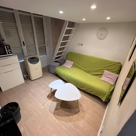 Apartment Hanna Nice